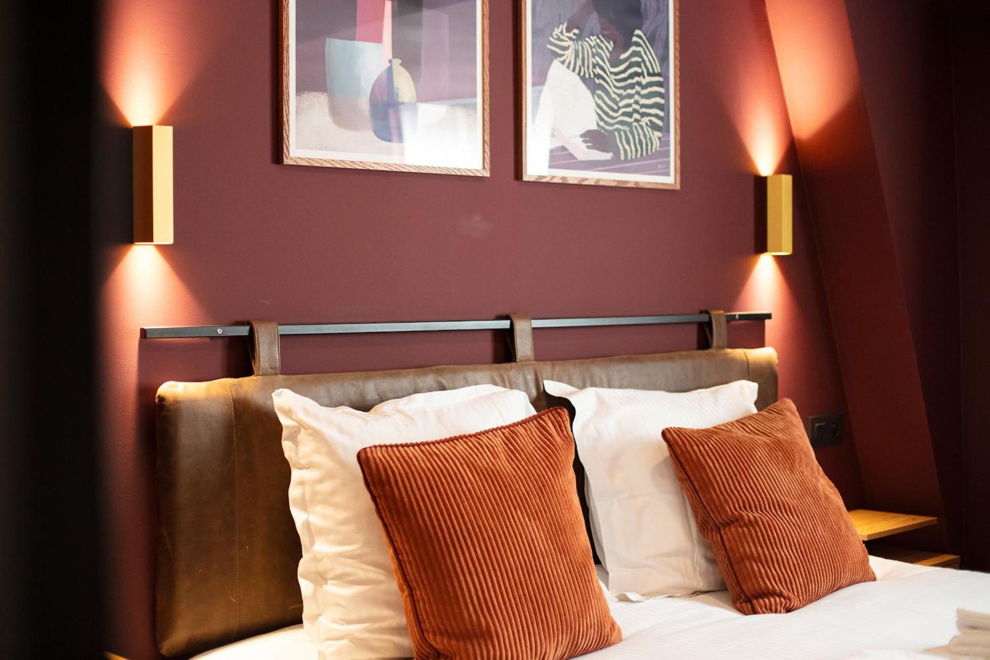 Hotel Gillis Eight By Romy&travis Bruges