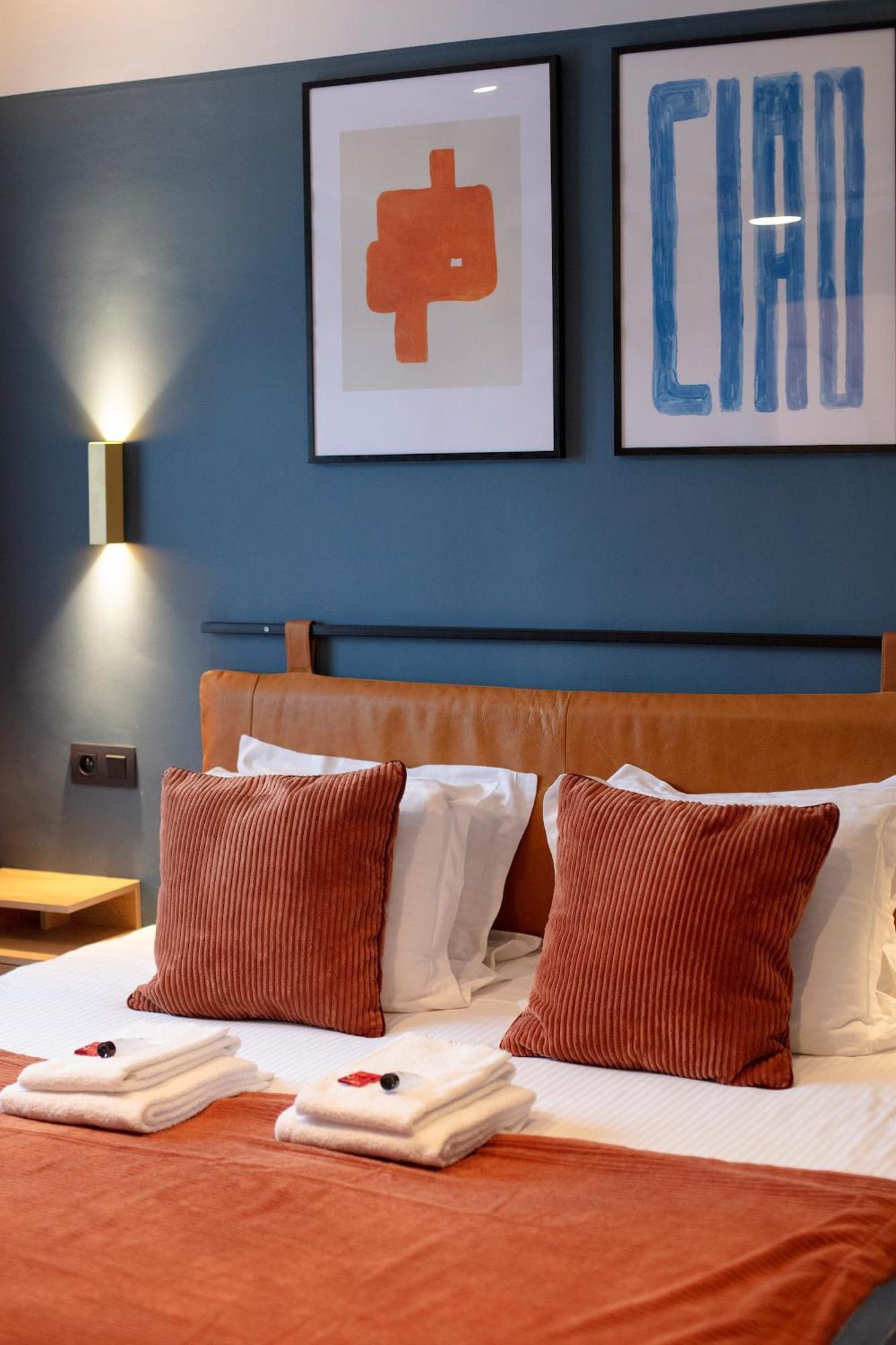 Hotel Gillis Eight By Romy&travis Bruges