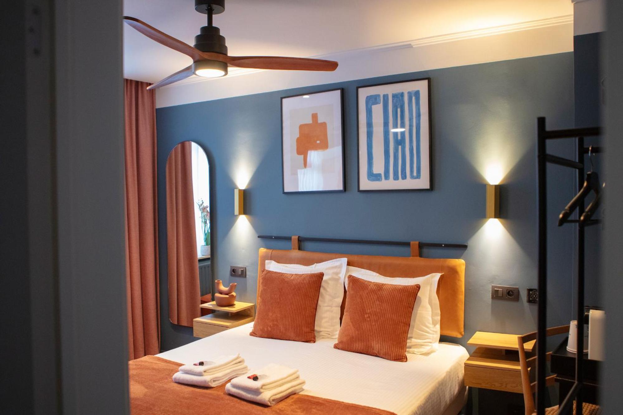 Hotel Gillis Eight By Romy&travis Bruges